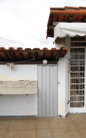 Casa à venda com 220m², 3 quartos e 1 vagaCobertura
