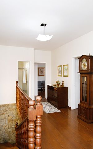 Casa à venda com 220m², 3 quartos e 1 vagasegundo andar