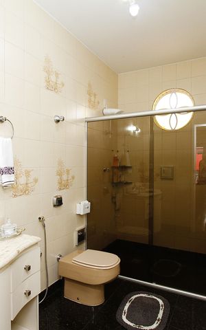 Casa à venda com 220m², 3 quartos e 1 vagaBanheiro Social