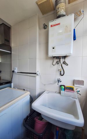 Apartamento à venda com 130m², 3 quartos e 1 vaga Apartamento à venda com 130m², 3 quartos e 1 vagaÁrea de Serviço