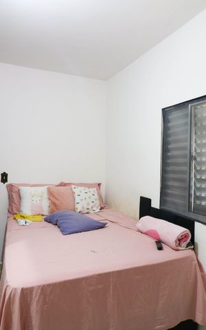 Casa à venda com 160m², 4 quartos e 2 vagas Casa à venda com 160m², 4 quartos e 2 vagasQuarto 2