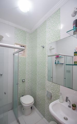 Casa à venda com 200m², 2 quartos e 1 vaga Casa à venda com 200m², 2 quartos e 1 vagaBanheiro Social