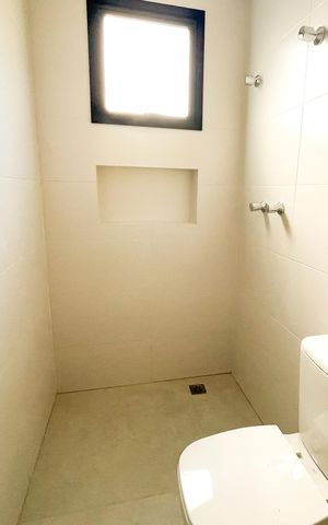 Apartamento à venda com 44m², 2 quartos e 1 vaga Apartamento à venda com 44m², 2 quartos e 1 vagaBanheiro