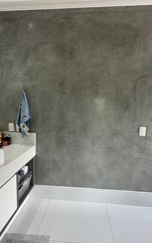 Casa de condomínio à venda com 498m², 3 quartos e 4 vagas Casa de condomínio à venda com 498m², 3 quartos e 4 vagasBanheiro da Suíte 1