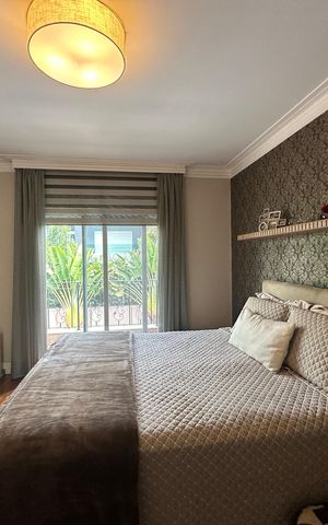 Casa de condomínio à venda com 498m², 3 quartos e 4 vagas Casa de condomínio à venda com 498m², 3 quartos e 4 vagasSuíte 3