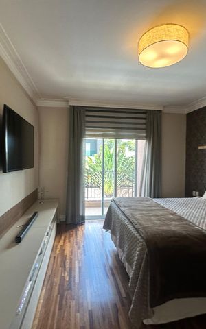 Casa de condomínio à venda com 498m², 3 quartos e 4 vagas Casa de condomínio à venda com 498m², 3 quartos e 4 vagasSuíte 3