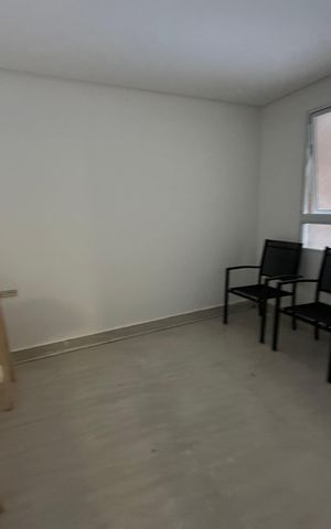 Casa de condomínio à venda com 498m², 3 quartos e 4 vagas Casa de condomínio à venda com 498m², 3 quartos e 4 vagasDeposito
