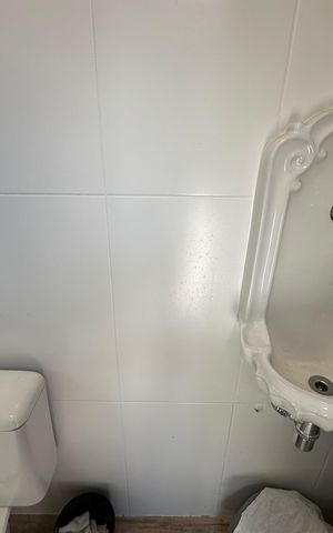 Casa de condomínio à venda com 498m², 3 quartos e 4 vagas Casa de condomínio à venda com 498m², 3 quartos e 4 vagasBanheiro social