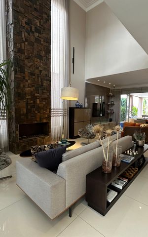 Casa de condomínio à venda com 498m², 3 quartos e 4 vagas Casa de condomínio à venda com 498m², 3 quartos e 4 vagasSala
