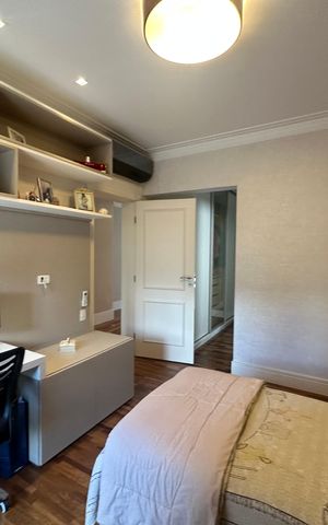 Casa de condomínio à venda com 498m², 3 quartos e 4 vagas Casa de condomínio à venda com 498m², 3 quartos e 4 vagasSuíte 2