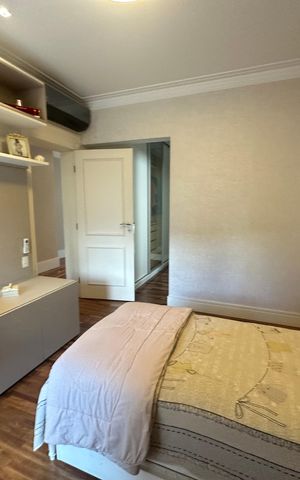 Casa de condomínio à venda com 498m², 3 quartos e 4 vagas Casa de condomínio à venda com 498m², 3 quartos e 4 vagasSuíte 2