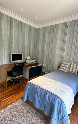 Casa de condomínio à venda com 498m², 3 quartos e 4 vagas Casa de condomínio à venda com 498m², 3 quartos e 4 vagasSuíte 1