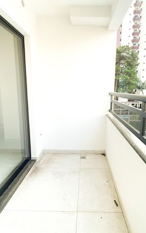 Apartamento à venda com 44m², 2 quartos e 1 vaga Apartamento à venda com 44m², 2 quartos e 1 vagaVaranda