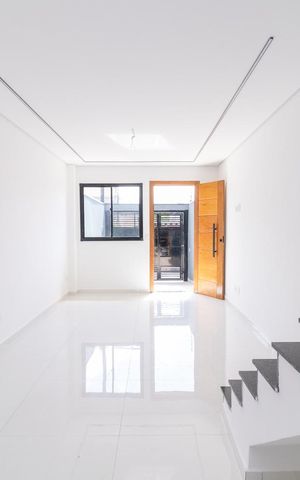 Casa à venda com 85m², 2 quartos e 1 vagaSala
