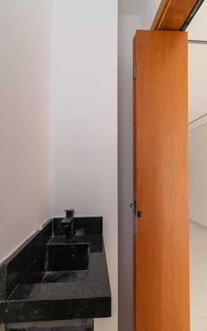 Casa à venda com 85m², 2 quartos e 1 vagaLavabo