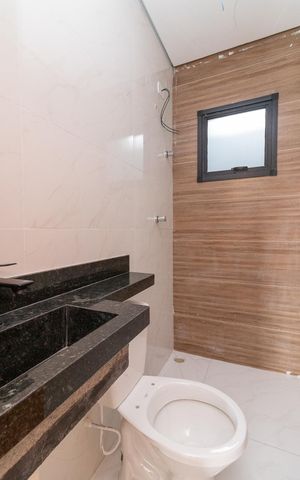 Casa à venda com 85m², 2 quartos e 1 vagaBanheiro da Suíte 1