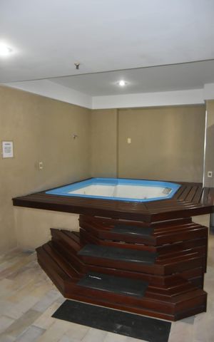 Apartamento à venda com 165m², 5 quartos e 3 vagas Apartamento à venda com 165m², 5 quartos e 3 vagasÁrea comum