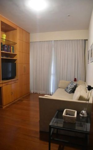 Apartamento à venda com 165m², 5 quartos e 3 vagas Apartamento à venda com 165m², 5 quartos e 3 vagasSala