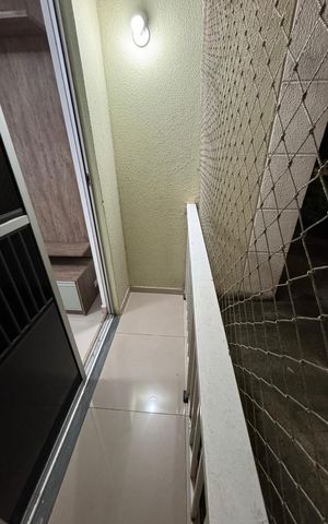 Apartamento à venda com 49m², 2 quartos e 1 vaga Apartamento à venda com 49m², 2 quartos e 1 vagaVaranda