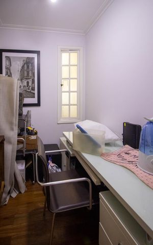 Apartamento à venda com 145m², 3 quartos e 3 vagas Apartamento à venda com 145m², 3 quartos e 3 vagasEscritório