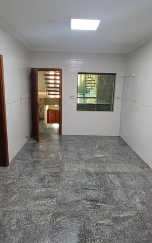 Casa à venda com 256m², 3 quartos e 5 vagasCozinha