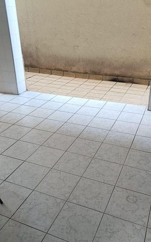 Casa à venda com 256m², 3 quartos e 5 vagasÁrea externa