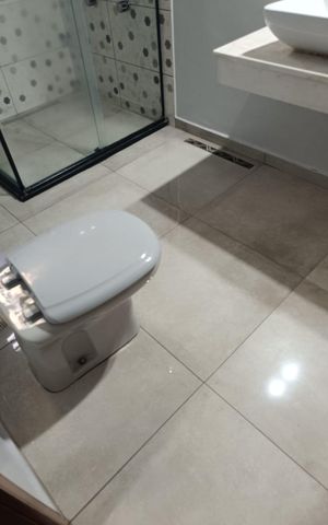 Casa à venda com 256m², 3 quartos e 5 vagasBanheiro