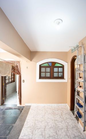 Casa à venda com 230m², 4 quartos e 3 vagasÁrea de Serviço