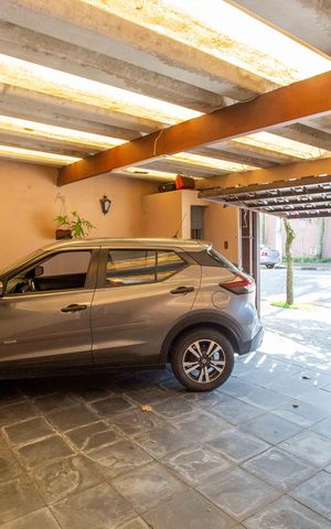 Casa à venda com 230m², 4 quartos e 3 vagasGaragem