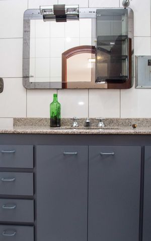 Casa à venda com 230m², 4 quartos e 3 vagasBanheiro da Suíte