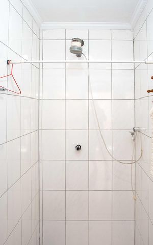 Casa à venda com 230m², 4 quartos e 3 vagasBanheiro de serviço