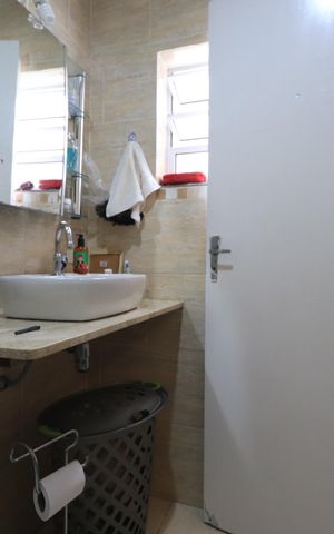 Casa à venda com 160m², 4 quartos e sem vagaBanheiro da Suíte 1