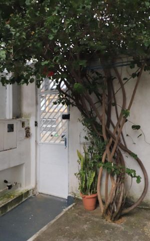 Casa à venda com 160m², 4 quartos e sem vagaGaragem