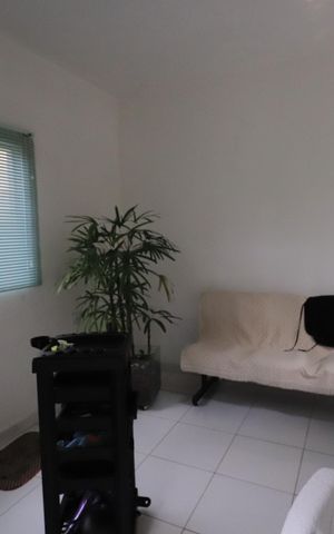 Casa à venda com 160m², 4 quartos e sem vagaSalão