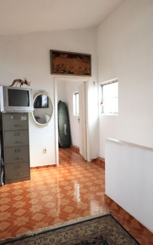 Casa à venda com 160m², 4 quartos e sem vagaSala 2