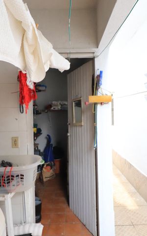 Casa à venda com 160m², 4 quartos e sem vagaÁrea de Serviço