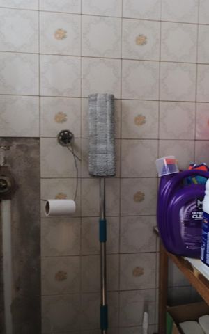 Casa à venda com 160m², 4 quartos e sem vagaBanheiro de serviço