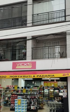Apartamento para alugar com 59m², 2 quartos e sem vaga Apartamento para alugar com 59m², 2 quartos e sem vagaFachada