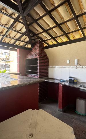 Casa de condomínio para alugar com 120m², 3 quartos e 1 vaga