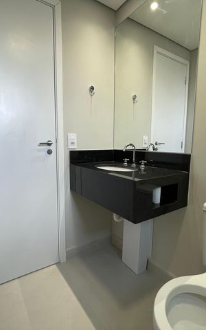 Apartamento para alugar com 84m², 2 quartos e 2 vagas Apartamento para alugar com 84m², 2 quartos e 2 vagasBanheiro da Suíte