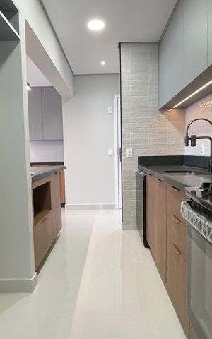 Apartamento para alugar com 84m², 2 quartos e 2 vagas Apartamento para alugar com 84m², 2 quartos e 2 vagasCozinha e Área de Serviço