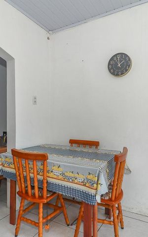 Casa à venda com 128m², 5 quartos e 1 vagaSala