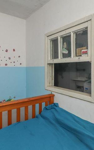 Casa à venda com 128m², 5 quartos e 1 vagaQuarto 5 / Casa 2