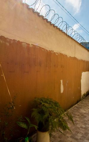 Casa à venda com 192m², 2 quartos e 6 vagas Casa à venda com 192m², 2 quartos e 6 vagasQuintal