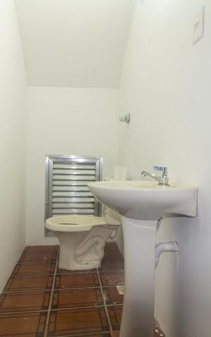 Casa para alugar com 265m², 3 quartos e 3 vagas Casa para alugar com 265m², 3 quartos e 3 vagasBanheiro Social 2