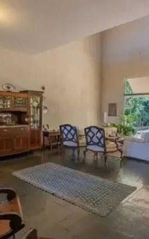 Casa para alugar com 512m², 6 quartos e 4 vagas