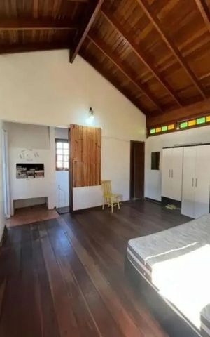Casa à venda com 200m², 3 quartos e 2 vagas Casa à venda com 200m², 3 quartos e 2 vagasQuarto 1