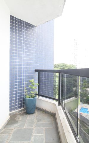 Apartamento à venda com 79m², 3 quartos e 2 vagasVaranda Sala