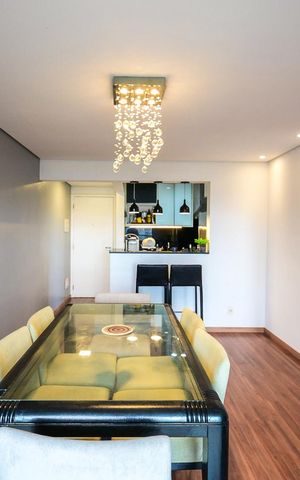 Apartamento à venda com 72m², 2 quartos e 1 vagaSala