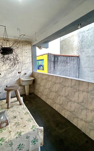Casa para alugar com 180m², 3 quartos e 2 vagas Casa para alugar com 180m², 3 quartos e 2 vagasÁrea de Serviço